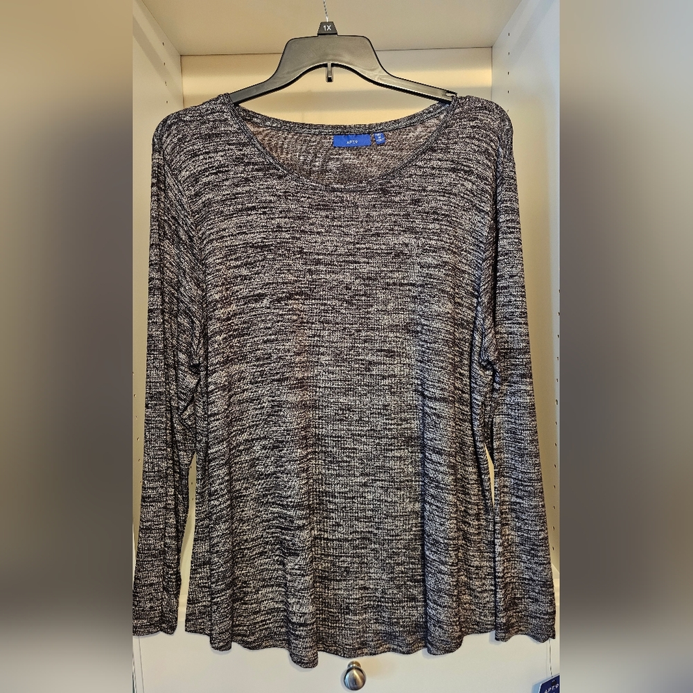 Apt. 9 Brand New With tags - black top in size 1x